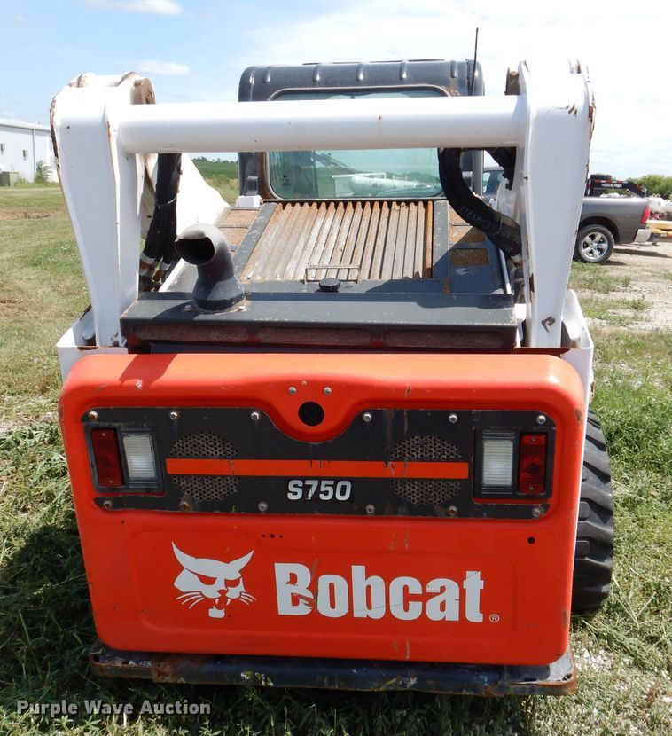 image for item KP9503 2015 Bobcat S750  skid steer loader