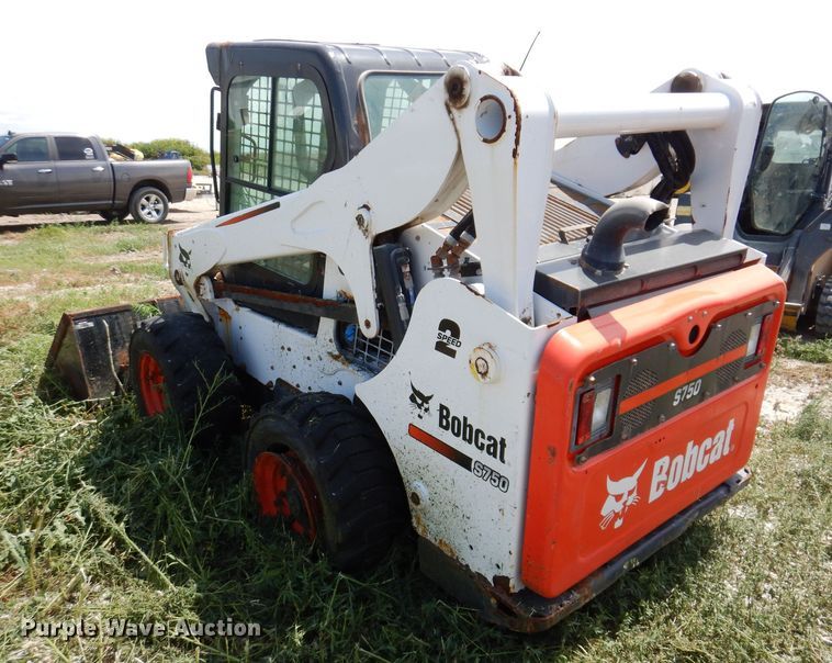 image for item KP9503 2015 Bobcat S750  skid steer loader