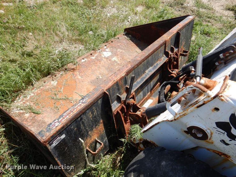 image for item KP9503 2015 Bobcat S750  skid steer loader