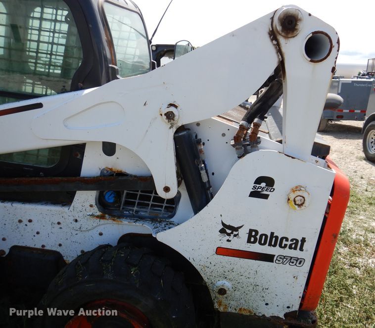 image for item KP9503 2015 Bobcat S750  skid steer loader