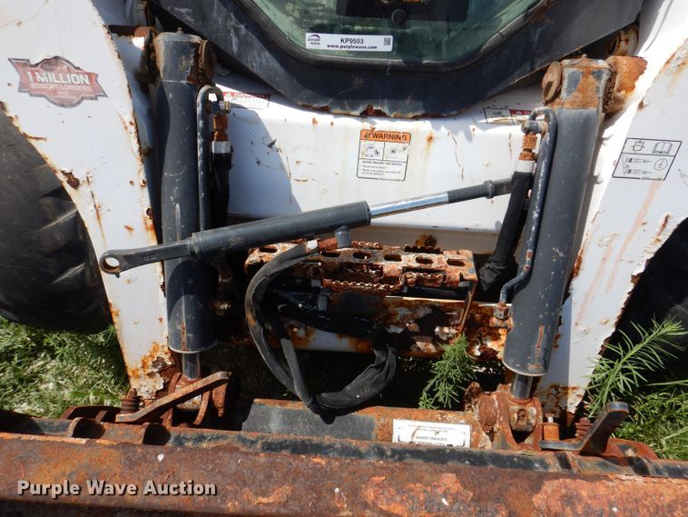 image for item KP9503 2015 Bobcat S750  skid steer loader