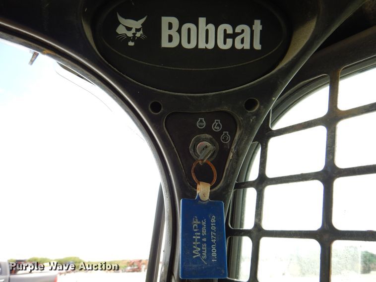 image for item KP9503 2015 Bobcat S750  skid steer loader