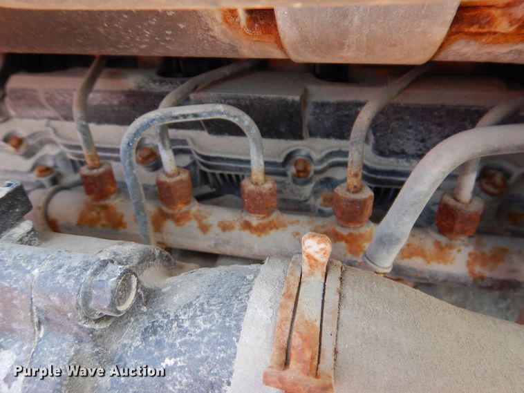 image for item KP9503 2015 Bobcat S750  skid steer loader