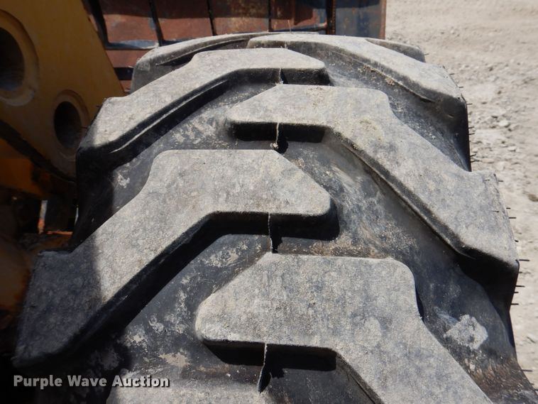 image for item KP9508 Willmar Wrangler 4550 compact wheel loader