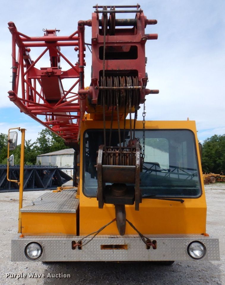 image for item KR9117 1998 Grove TMS635E  crane