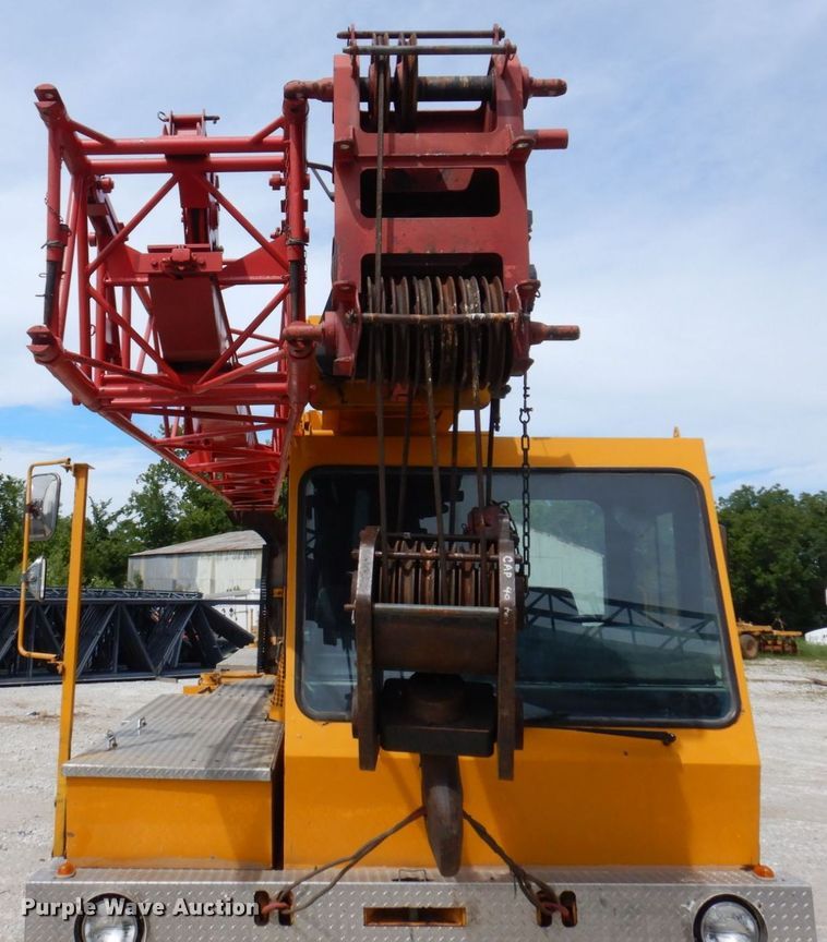 image for item KR9117 1998 Grove TMS635E  crane