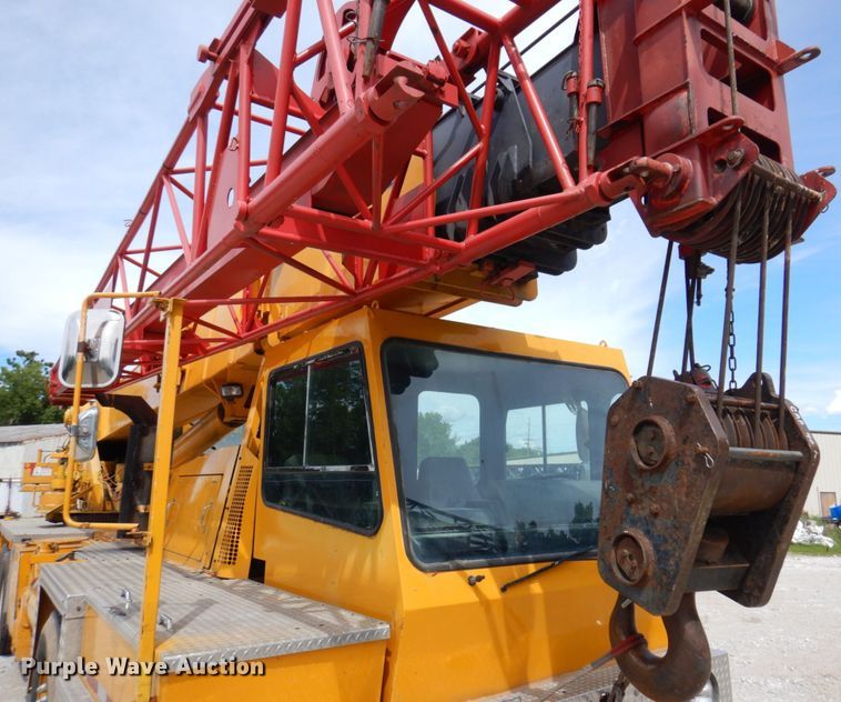 image for item KR9117 1998 Grove TMS635E  crane