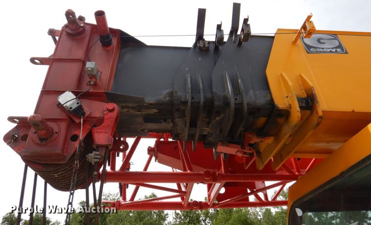 image for item KR9117 1998 Grove TMS635E  crane