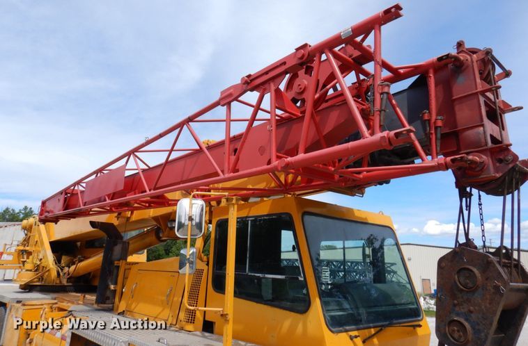 image for item KR9117 1998 Grove TMS635E  crane