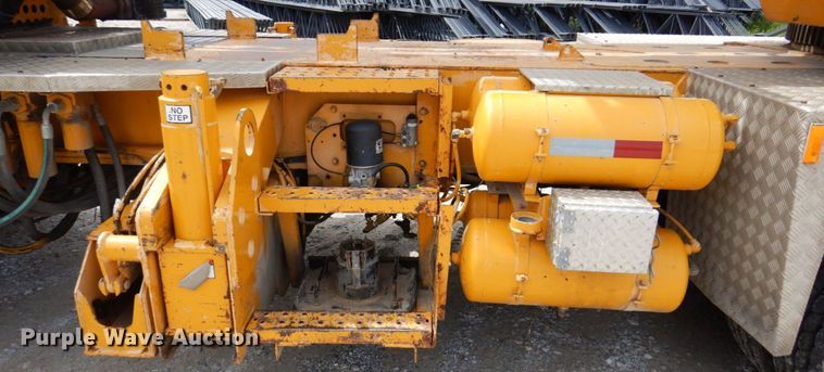 image for item KR9117 1998 Grove TMS635E  crane