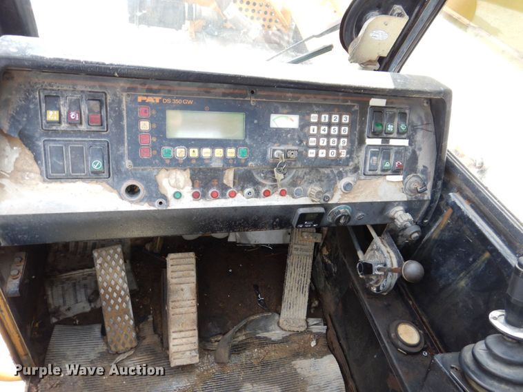 image for item KR9117 1998 Grove TMS635E  crane