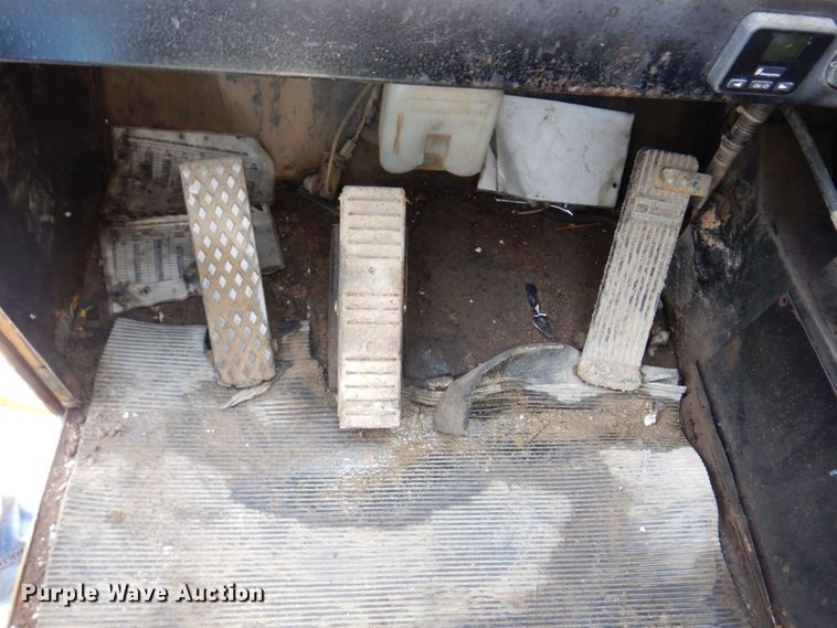 image for item KR9117 1998 Grove TMS635E  crane