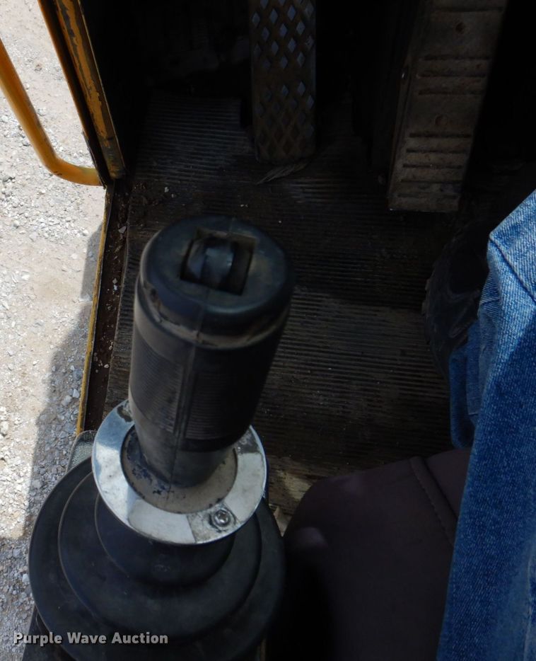 image for item KR9117 1998 Grove TMS635E  crane