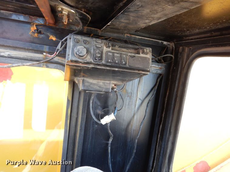 image for item KR9117 1998 Grove TMS635E  crane