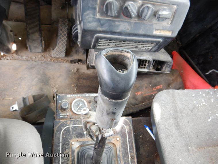 image for item KR9117 1998 Grove TMS635E  crane