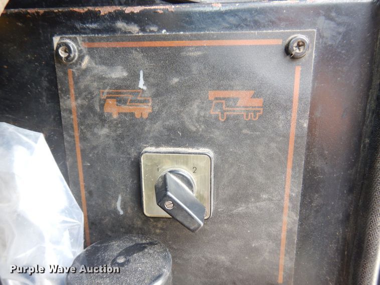 image for item KR9117 1998 Grove TMS635E  crane