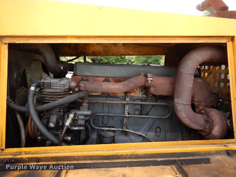 image for item KR9117 1998 Grove TMS635E  crane