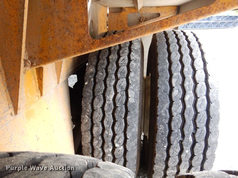 image for item KR9117 1998 Grove TMS635E  crane