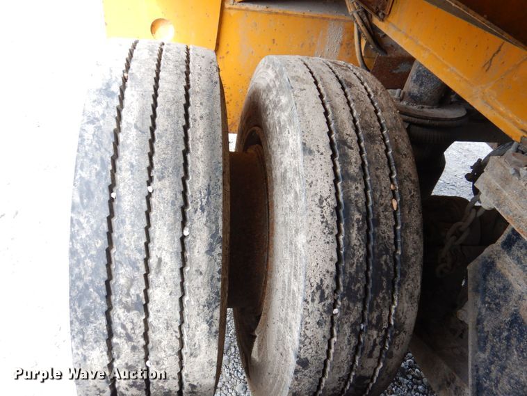 image for item KR9117 1998 Grove TMS635E  crane