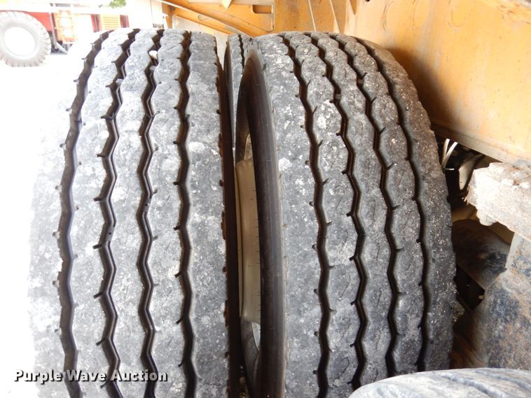 image for item KR9117 1998 Grove TMS635E  crane