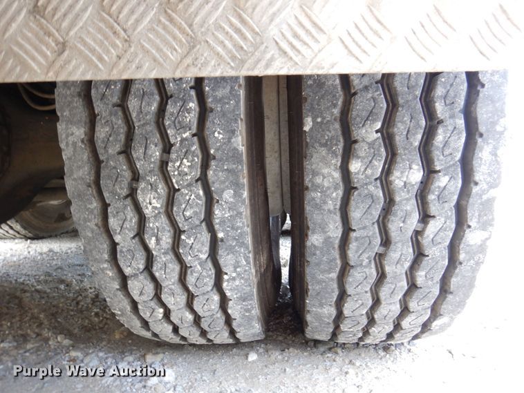 image for item KR9117 1998 Grove TMS635E  crane