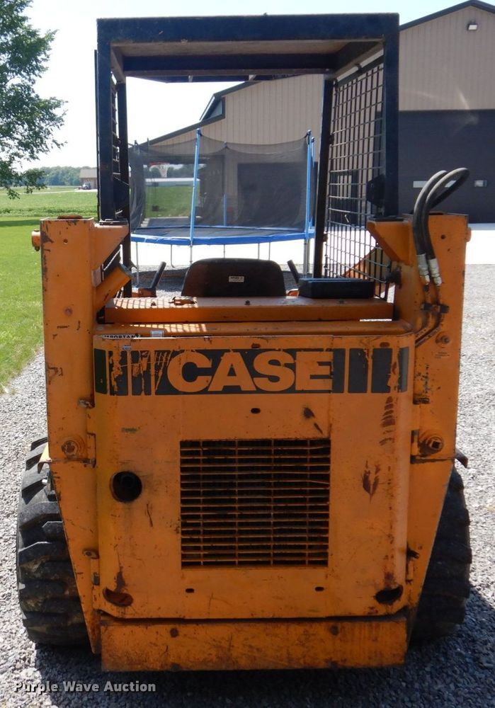 image for item KR9118 1979 Case 1830  skid steer loader