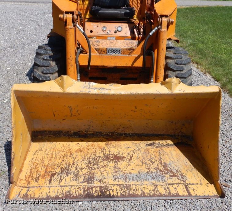 image for item KR9118 1979 Case 1830  skid steer loader