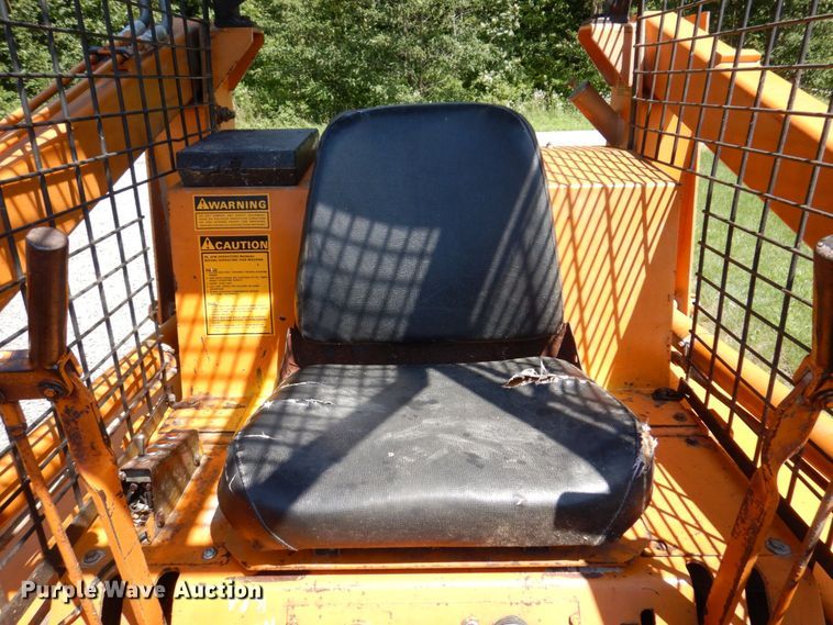 image for item KR9118 1979 Case 1830  skid steer loader