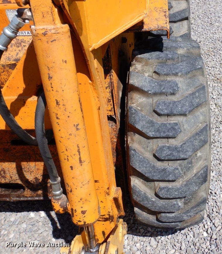 image for item KR9118 1979 Case 1830  skid steer loader