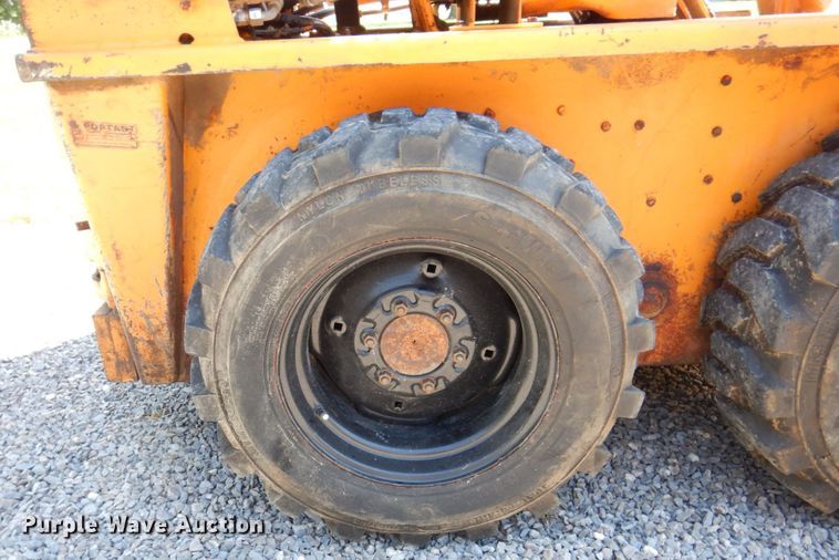 image for item KR9118 1979 Case 1830  skid steer loader