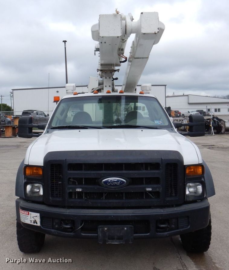 image for item KR9119 2008 Ford F550 Super Duty XL  bucket truck