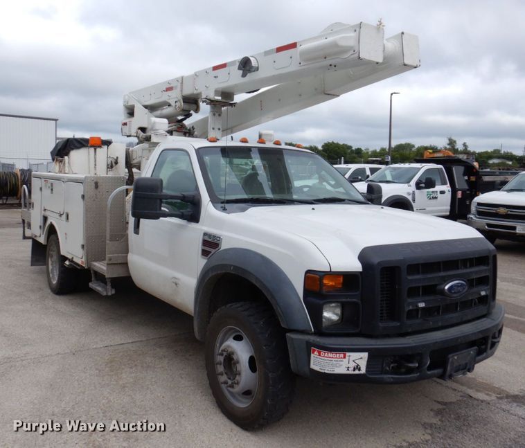 image for item KR9119 2008 Ford F550 Super Duty XL  bucket truck