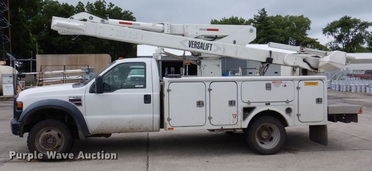 image for item KR9119 2008 Ford F550 Super Duty XL  bucket truck
