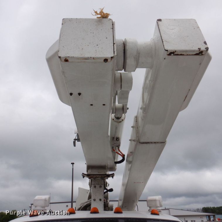 image for item KR9119 2008 Ford F550 Super Duty XL  bucket truck