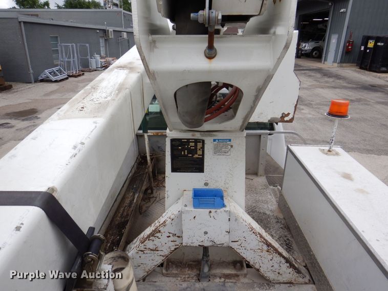 image for item KR9119 2008 Ford F550 Super Duty XL  bucket truck