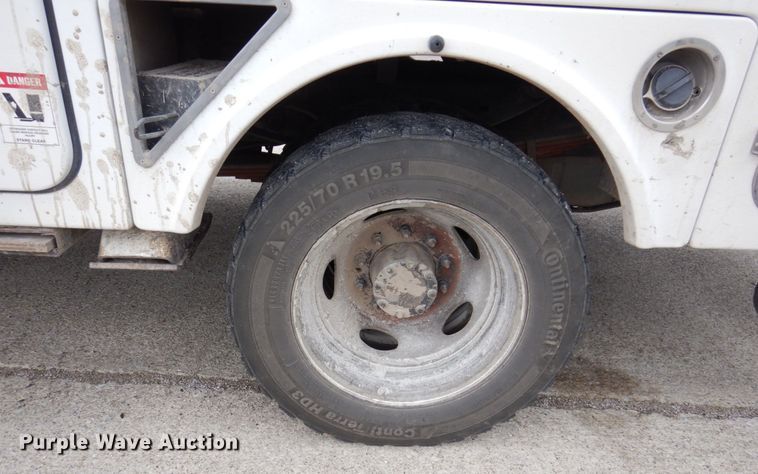 image for item KR9119 2008 Ford F550 Super Duty XL  bucket truck