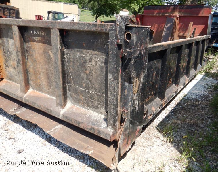 image for item KR9137 Davis  dump bed