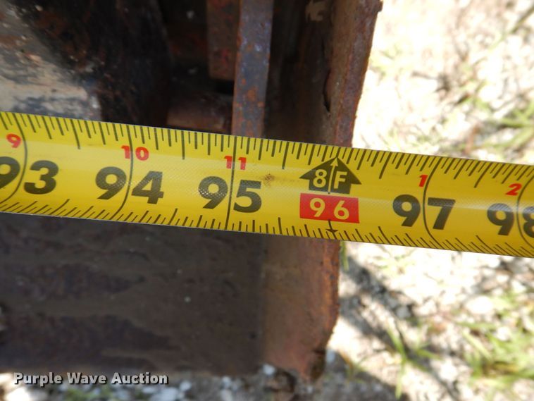 image for item KR9137 Davis  dump bed