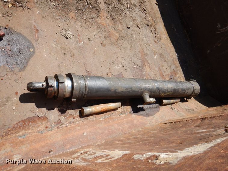 image for item KR9137 Davis  dump bed