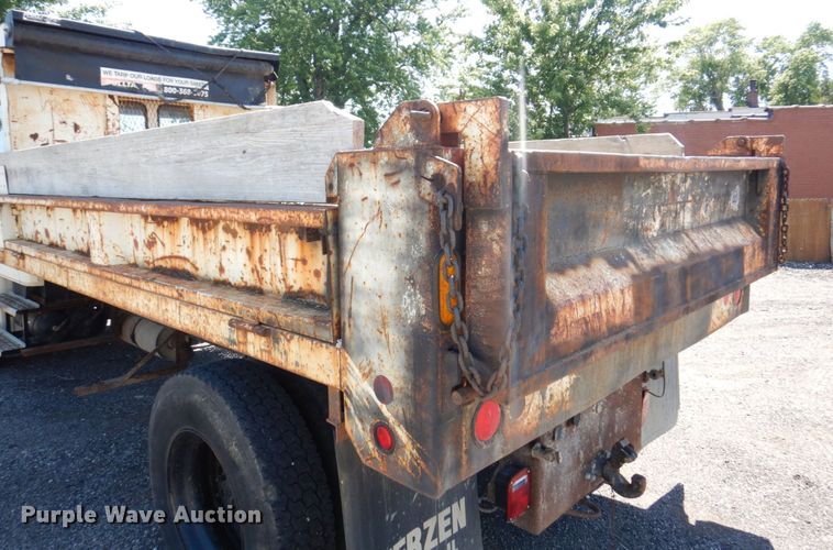 image for item KR9165 1999 Freightliner FL80  dump truck