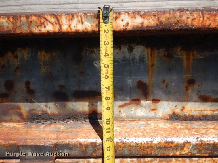 image for item KR9165 1999 Freightliner FL80  dump truck