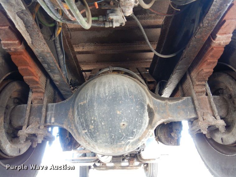 image for item KR9165 1999 Freightliner FL80  dump truck