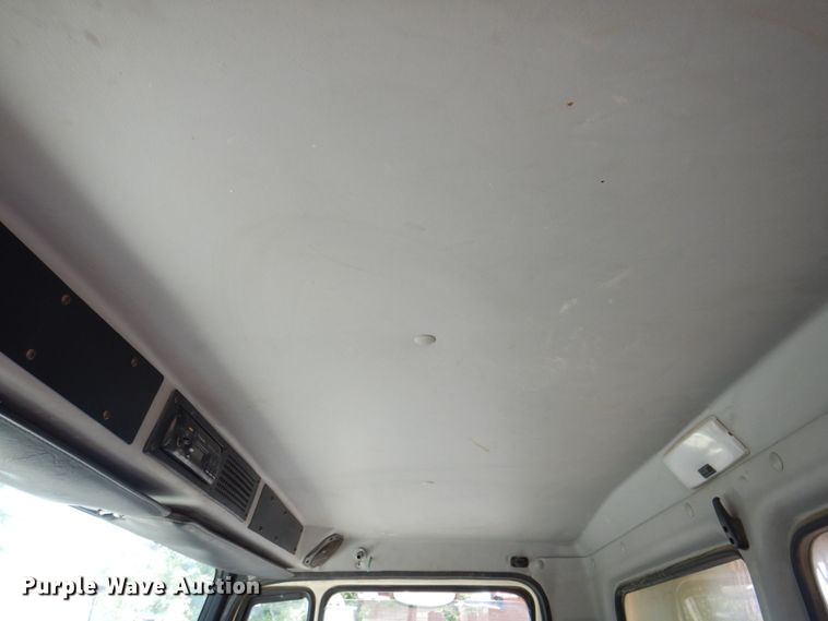 image for item KR9165 1999 Freightliner FL80  dump truck