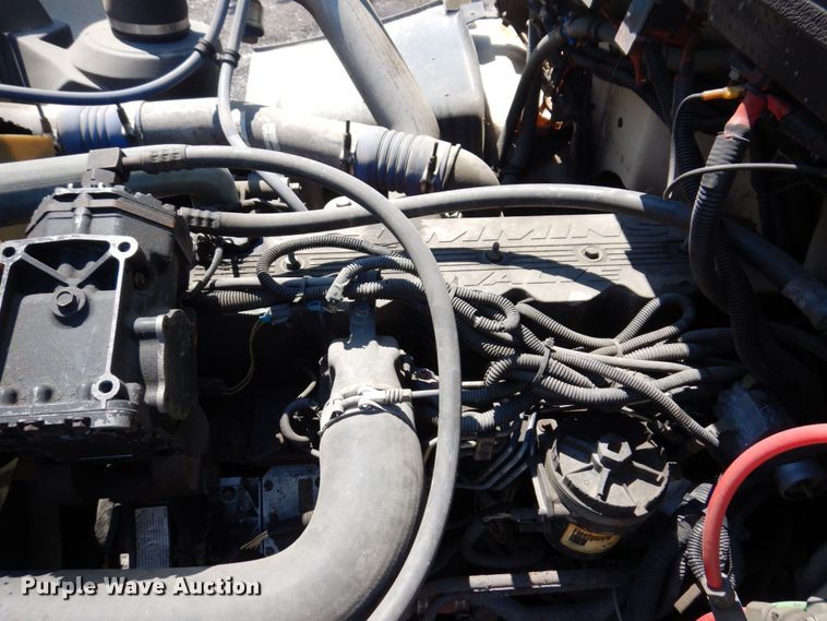 image for item KR9165 1999 Freightliner FL80  dump truck