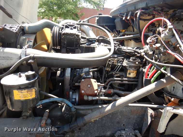 image for item KR9165 1999 Freightliner FL80  dump truck