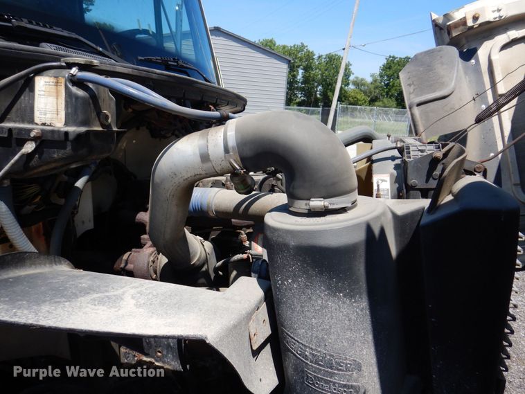 image for item KR9165 1999 Freightliner FL80  dump truck