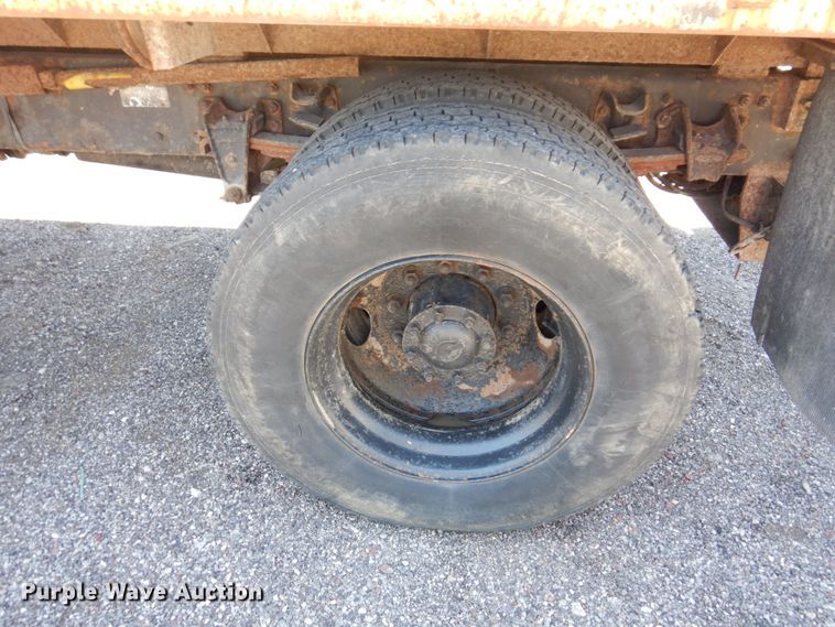 image for item KR9165 1999 Freightliner FL80  dump truck