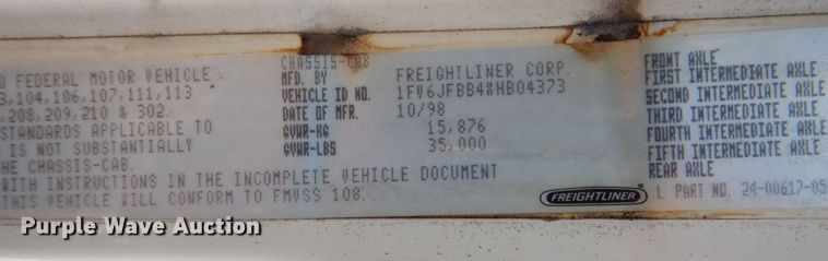 image for item KR9165 1999 Freightliner FL80  dump truck