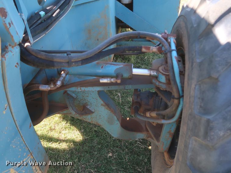 image for item KR9889 1999 Gradall 534D6-42  telehandler