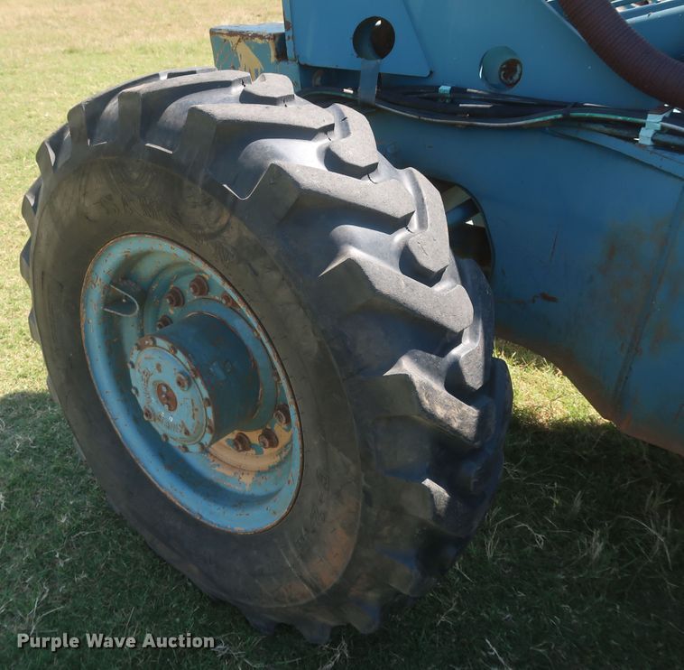 image for item KR9889 1999 Gradall 534D6-42  telehandler